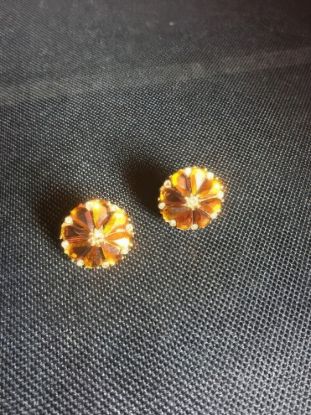 Picture of Vintage Gold Tone Clip On Earrings Amber