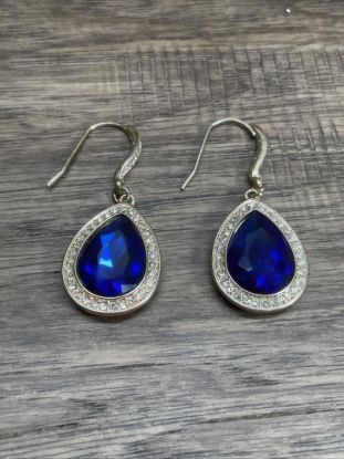 Picture of Vintage Gold Tone Blue Stone Dangle Earrings
