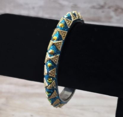 Picture of Vintage Bright Blue Gold Tone Bracelet Bangle