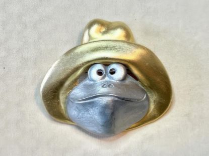 Picture of Vintage Frog Face Rain Hat Pewter Brooch