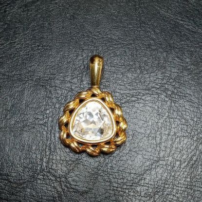 Picture of Swarovski Crystal Pendant Gold Tone Jewelry