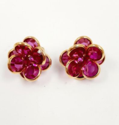 Picture of Vintage Swarovski Crystal Flower Earrings Clip-On