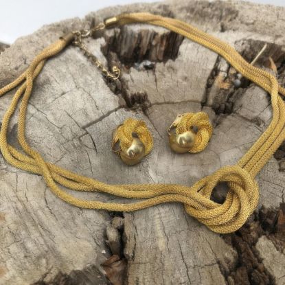 Picture of Vintage Gold Knot Necklace and Clip Earrings Set