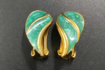 Picture of Vintage Blue Green Enamel Swirl Clip Earrings